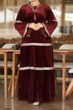 Load image into Gallery viewer, Marwa Jalabiya - Velvet