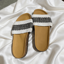 Load image into Gallery viewer, Asma Handmade Slippers - Leather