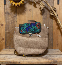 Load image into Gallery viewer, Gina Africa Bag - Linen Back pack
