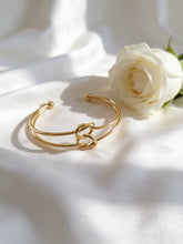 Load image into Gallery viewer, Hazal Bangle - Stainless Steel