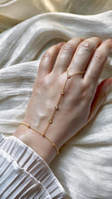 Load image into Gallery viewer, Salma Hand Chain - Stainless Steel