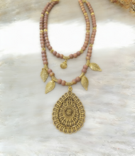 Load image into Gallery viewer, Mirag Elegant Necklase