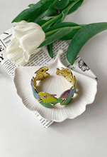 Load image into Gallery viewer, Fish Bangle - Stainless Steel
