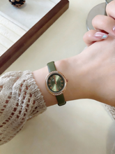 Load image into Gallery viewer, Victoria Watch