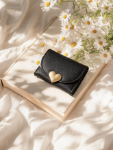 Load image into Gallery viewer, Heart Wallet