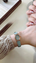 Load image into Gallery viewer, Victoria Watch