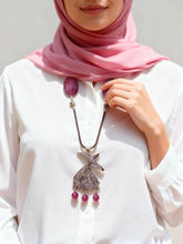 Load image into Gallery viewer, Zahra Pink Agate Necklace