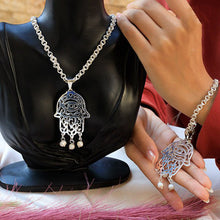 Load image into Gallery viewer, Traditional Arabian Kaf Set - Silver Plated