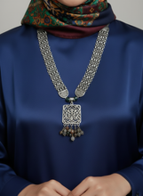 Load image into Gallery viewer, Najwa Necklace