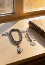 Load image into Gallery viewer, Grey Rosary with Book Separator - Mallorca Pearls