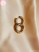 Load image into Gallery viewer, Simple Circle Earrings - Stainless Steel
