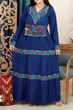 Load image into Gallery viewer, Wagd Abaya - Crepe
