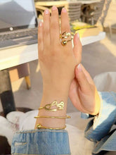 Load image into Gallery viewer, "Mai" Name Set  - Gold Plated
