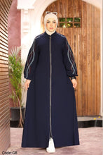 Load image into Gallery viewer, Rouh Abaya - Crepe
