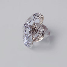 Load image into Gallery viewer, Petal Set - Silver Plated

