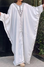 Load image into Gallery viewer, Samaa Abaya - Linen
