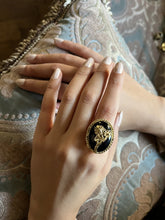Load image into Gallery viewer, Sultana Elegant Ring
