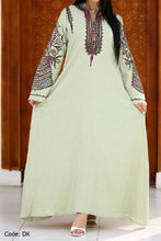 Load image into Gallery viewer, Fadwa Abaya - Linen
