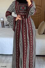 Load image into Gallery viewer, Sara  Abaya - Crepe
