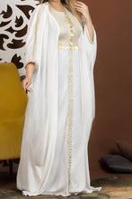 Load image into Gallery viewer, Wedad Abaya - Crepe
