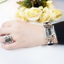 Load image into Gallery viewer, "Allah" Arabian Elegant Set

