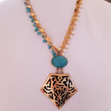 Load image into Gallery viewer, Jawaher Set - Turquoise Stones

