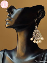Load image into Gallery viewer, Amira Earring - Metal
