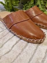Load image into Gallery viewer, Nour Slippers - Genuine Leather
