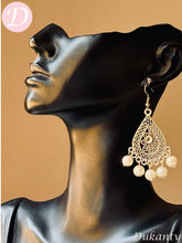 Load image into Gallery viewer, Amira Earring - Metal
