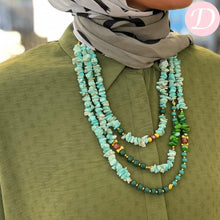 Load image into Gallery viewer, Verde Necklace - Agate and Seashell
