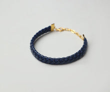 Load image into Gallery viewer, Blue Eye Set - Leather and Agate
