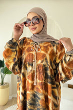 Load image into Gallery viewer, Zehra Dress - Linen
