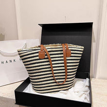 Load image into Gallery viewer, Yasmina Beach Bag - Wicker
