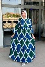 Load image into Gallery viewer, Ceylan Dress - Viscose
