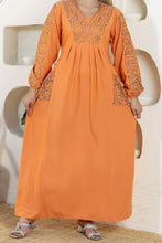 Load image into Gallery viewer, Yasmine jalabiya - Linen
