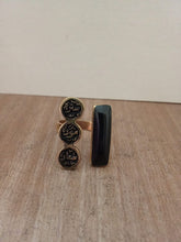 Load image into Gallery viewer, Amna Ring - Pure Copper
