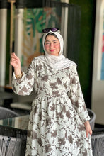 Load image into Gallery viewer, Walaa Jalabiya - Fresca
