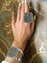 Load image into Gallery viewer, Persian luxury Set
