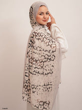 Load image into Gallery viewer, Basant Scarf - Crepe Digital

