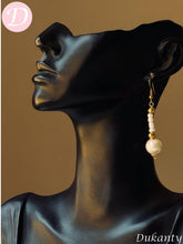 Load image into Gallery viewer, Fatma Earring - Metal
