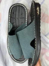Load image into Gallery viewer, Yamien Slippers - Genuine Leather
