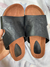 Load image into Gallery viewer, Nair Slippers - Genuine Leather
