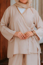 Load image into Gallery viewer, Dalia Suit - Linen
