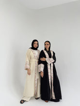 Load image into Gallery viewer, Bisan Suit - Turkish Linen
