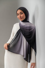 Load image into Gallery viewer, Zahraa Scarf - Kuwaiti Degrade
