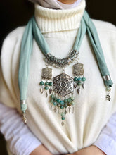 Load image into Gallery viewer, Renad Necklace Scarf - Cotton
