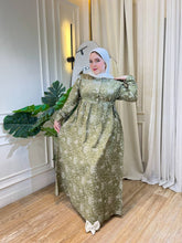 Load image into Gallery viewer, Lamar Dress - Crepe

