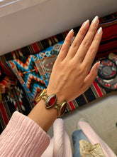 Load image into Gallery viewer, Rohaa Bracelet - Pure Copper
