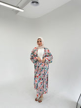 Load image into Gallery viewer, Kariman Casual Suit - Satin

