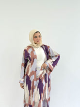 Load image into Gallery viewer, Norseen Casual Suit - Satin
